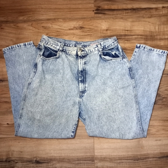 over the top Denim - Vintage acid wash jeans